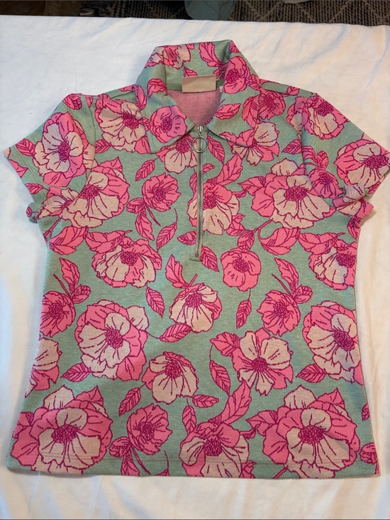 Maeve Tops - Maeve from Anthropologie Jacquard Floral Zip Polo Top in Pink and Mint, SZ Med.